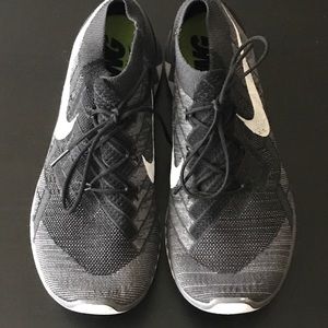 Nike Free Flyknit 3.0 Men’s size 9.5